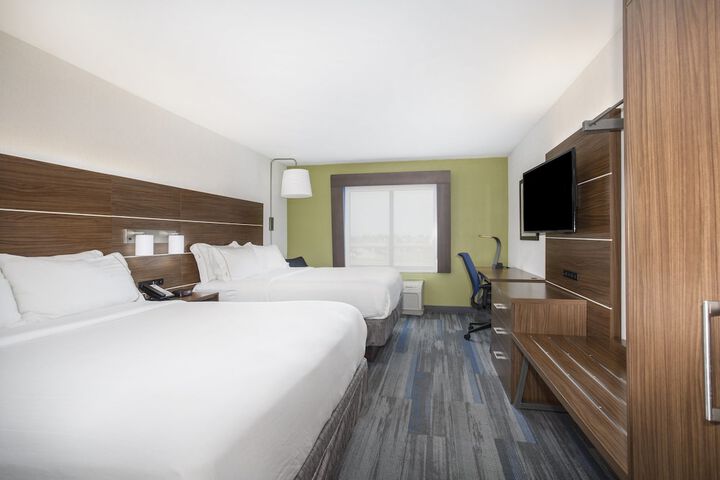 Room 21 of 38
