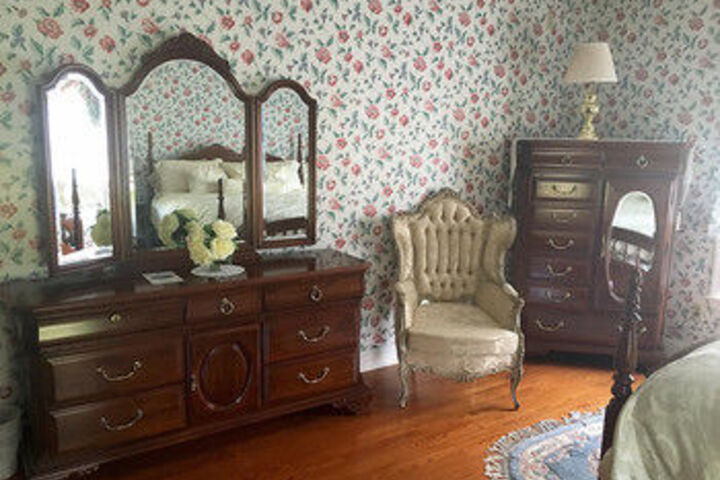 Earlystown Manor Bed & Breakfast