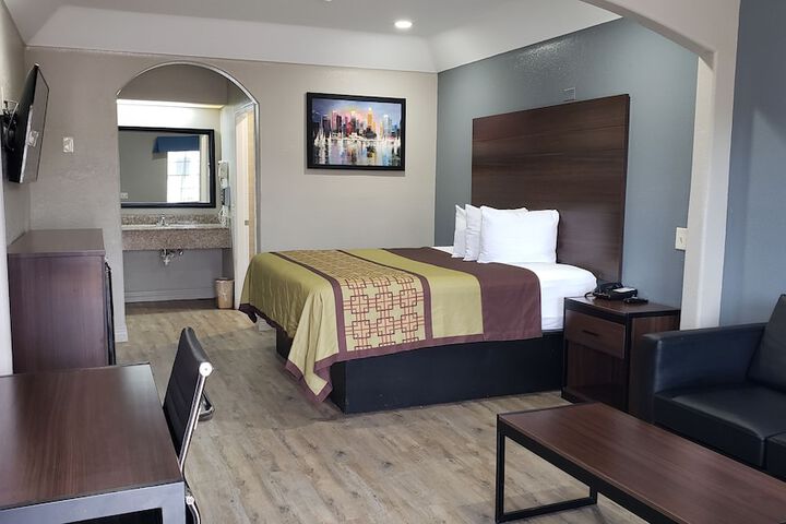 Room 48 of 53