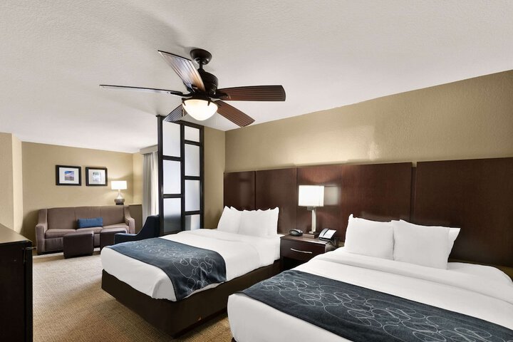 Room 15 of 35