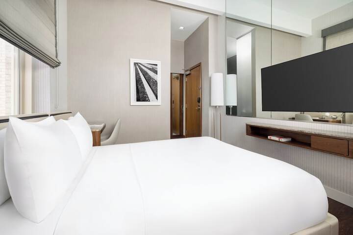 The Joule Dallas