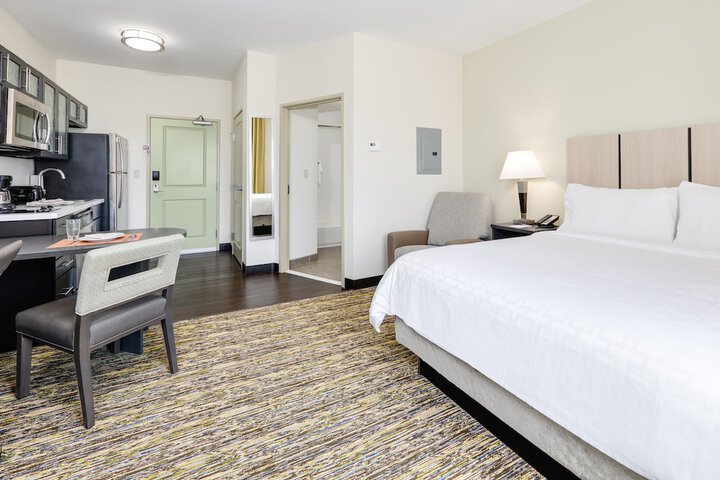 Candlewood Suites Dallas NW - Farmers Branch by IHG