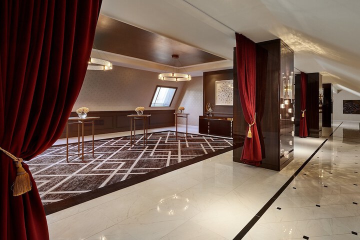 Hotel Interior 15 of 60