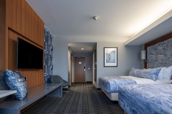 Room 25 of 60