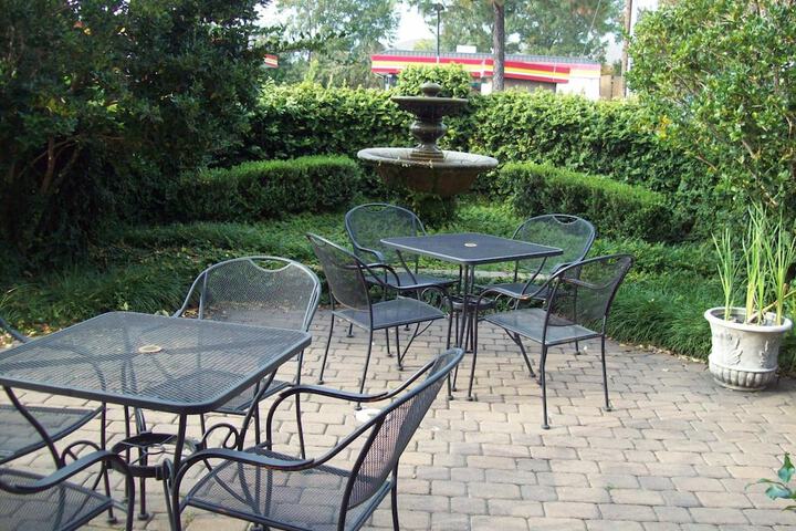 Terrace/Patio 28 of 33