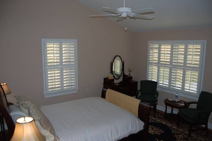Room 40 of 80