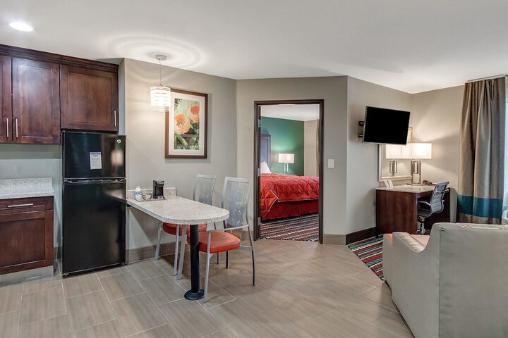 Room 34 of 49