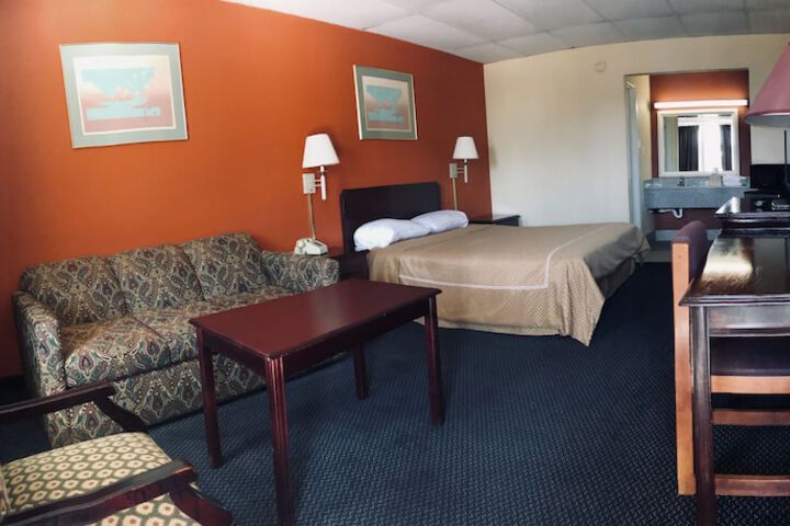 Executive Inn