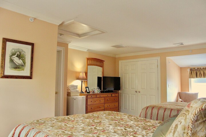 Room 48 of 56