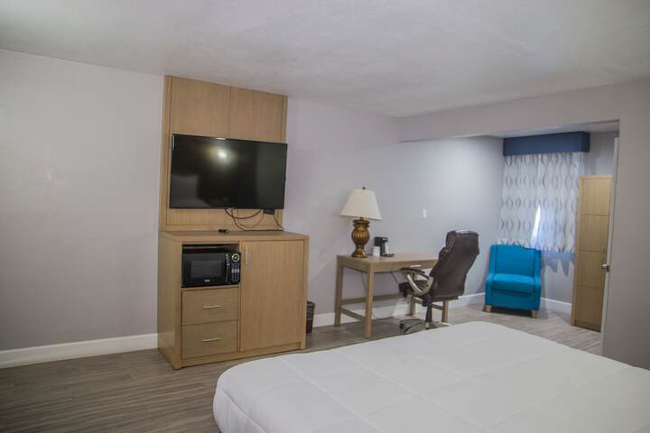 Room 41 of 51