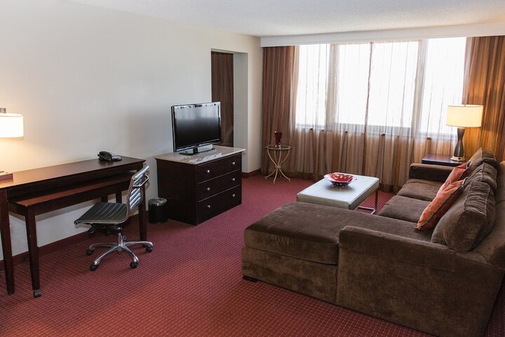 Room 51 of 74