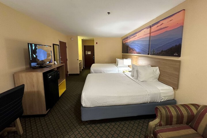Room 12 of 40