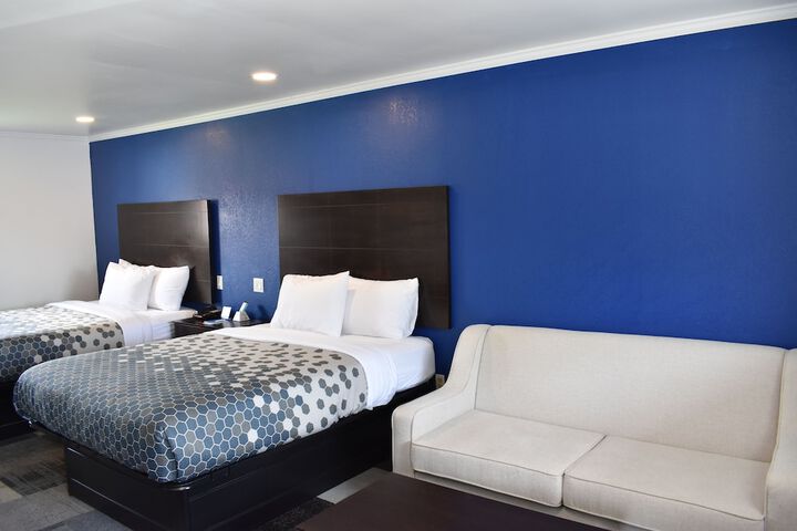 Room 2 of 23
