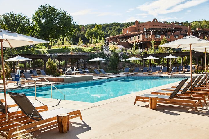 Bishops Lodge Auberge Collection