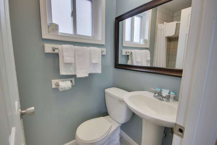 Room 15 of 23