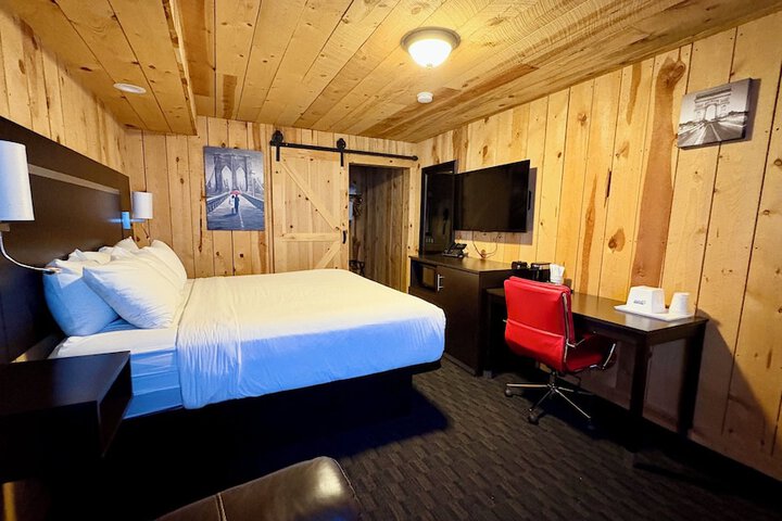 Americas Best Value Inn Wall