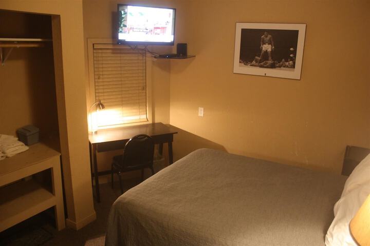 Room 29 of 45