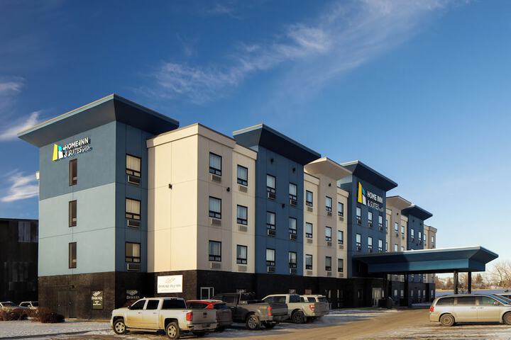 Home Inn & Suites Saskatoon South