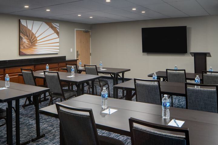 Fairfield Inn & Suites by Marriott Ft. Myers / Cape Coral
