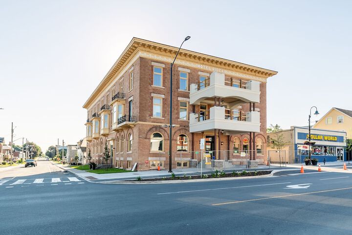 GLOBALSTAY. Luxury Rideau Apartments