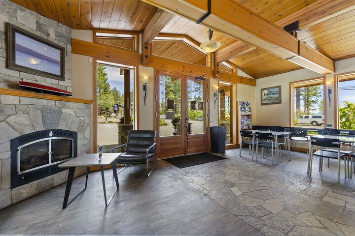 Firelite Lodge