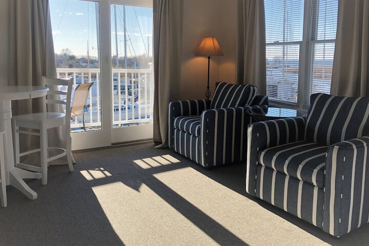 Room 19 of 53