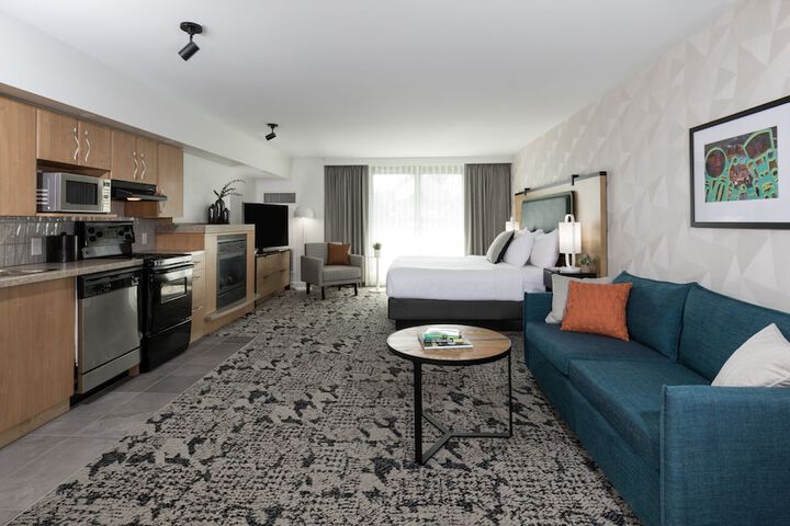 Crystal Lodge