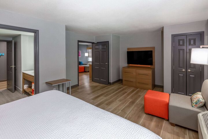 La Quinta Inn & Suites by Wyndham New Braunfels