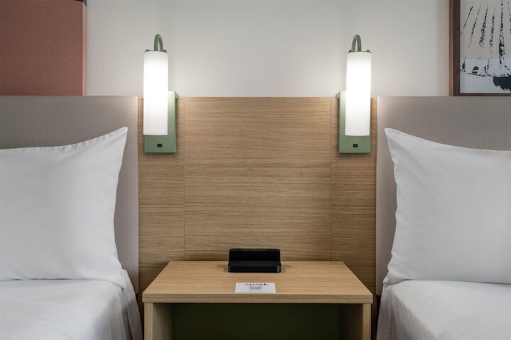 Spark by Hilton Artesia