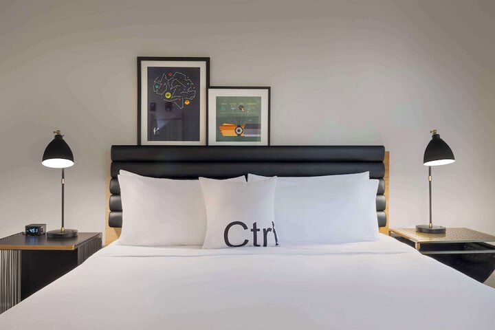 Room 28 of 56