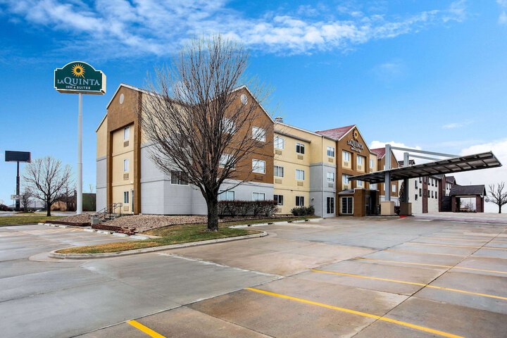 Hotel 5 of 30