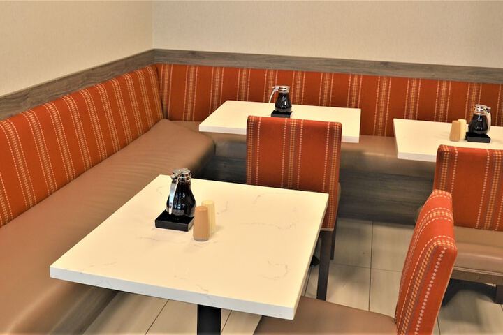 Breakfast/Coffee Service 77 of 103