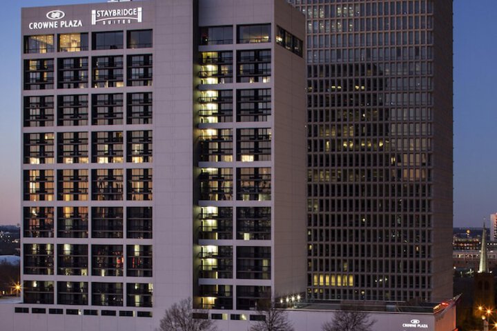 Hotel 4 of 67
