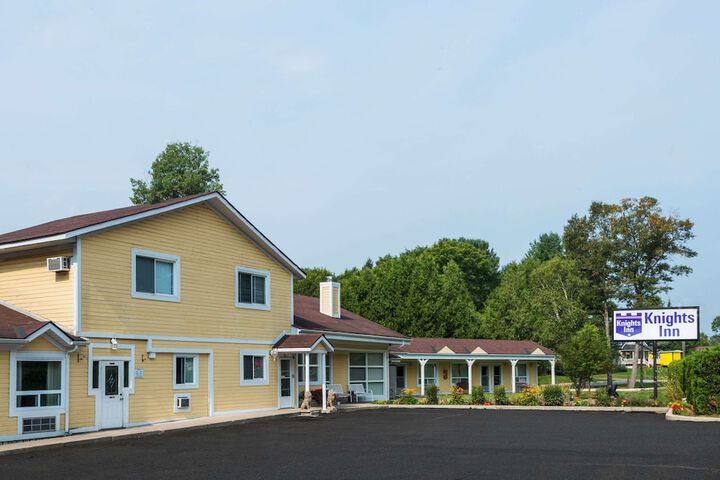 Hotel 8 of 20
