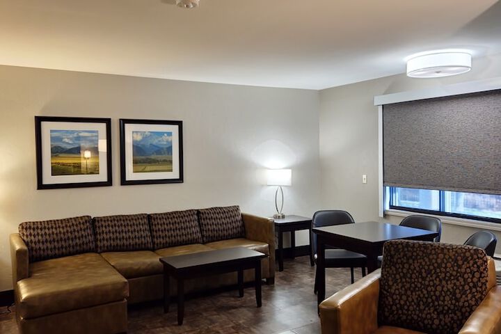 Room 44 of 115