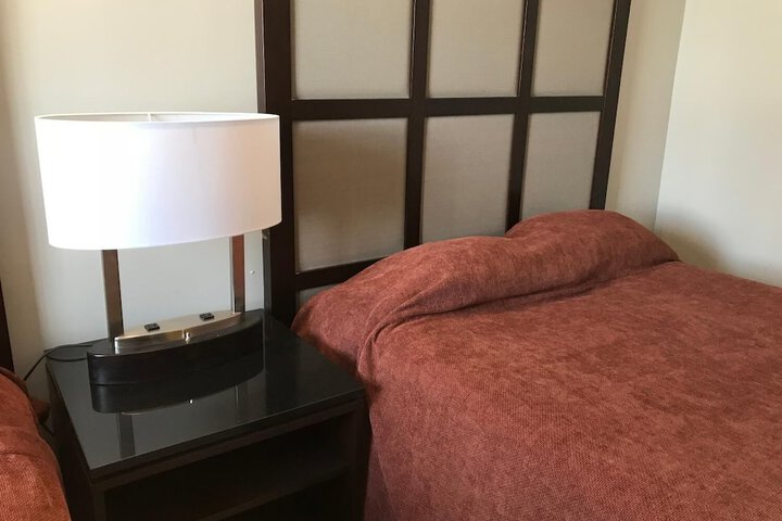 Room 11 of 21