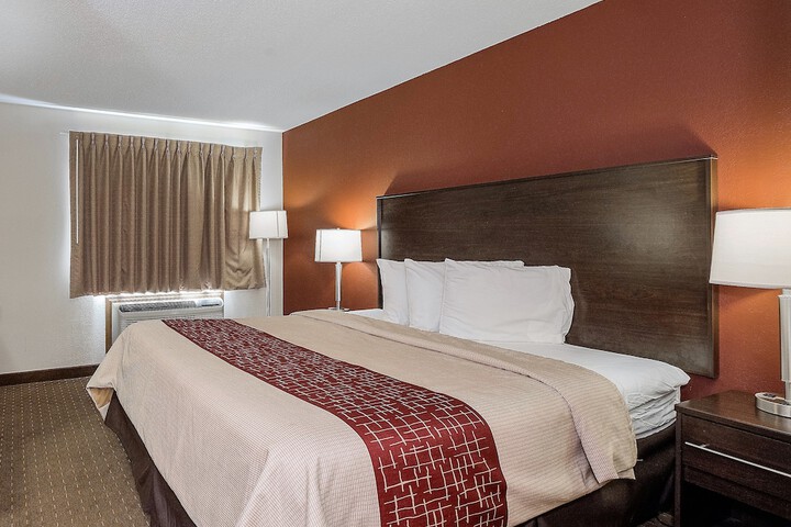 Room 12 of 30