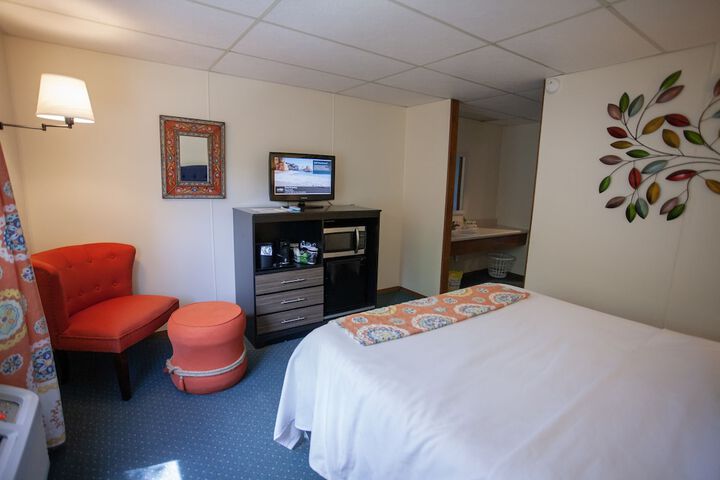 Room 84 of 170
