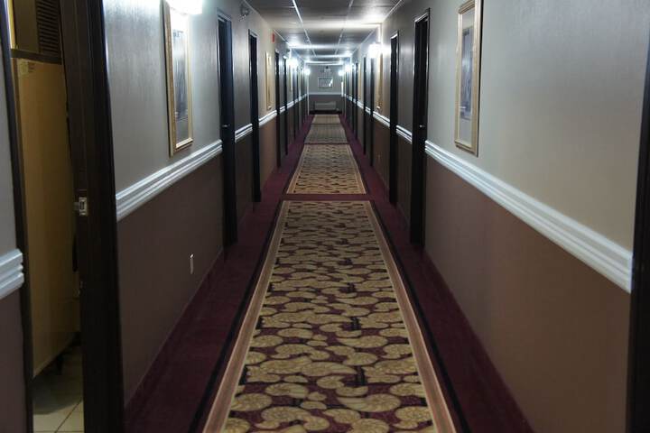 Ballroom/Hall 57 of 63