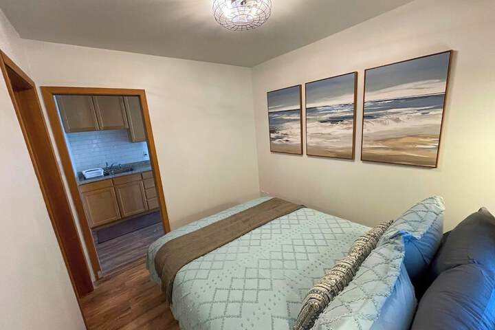 Room 108 of 121