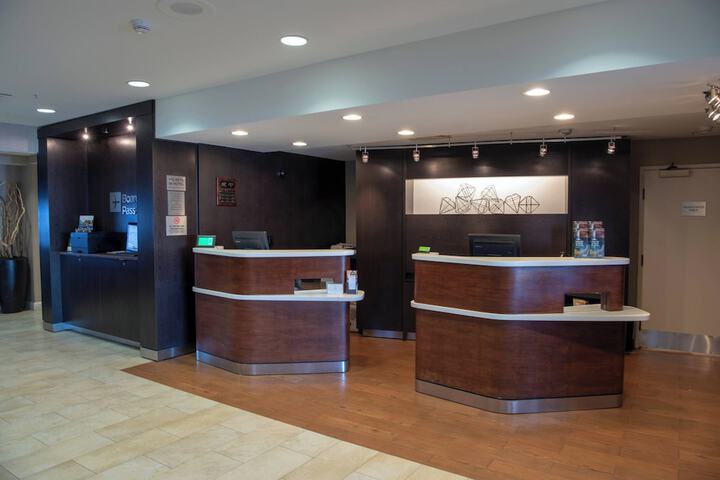 Courtyard by Marriott Shreveport Airport