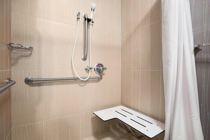 Courtyard by Marriott Springfield