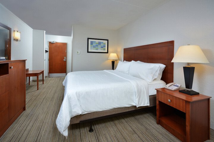 Room 26 of 41