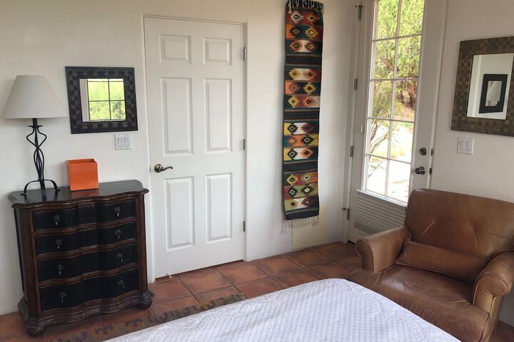 Room 32 of 62