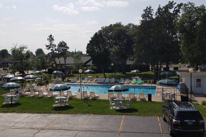 Pool 6 of 64
