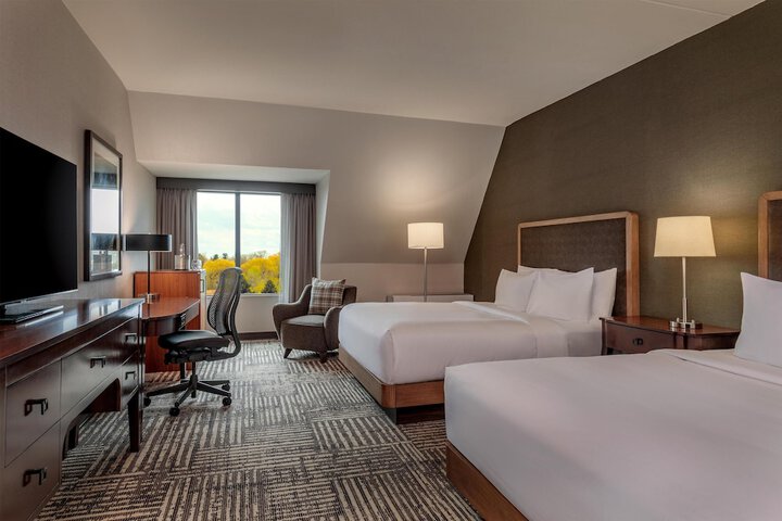 DoubleTree by Hilton Burlington Vermont