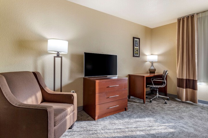 Room 26 of 59