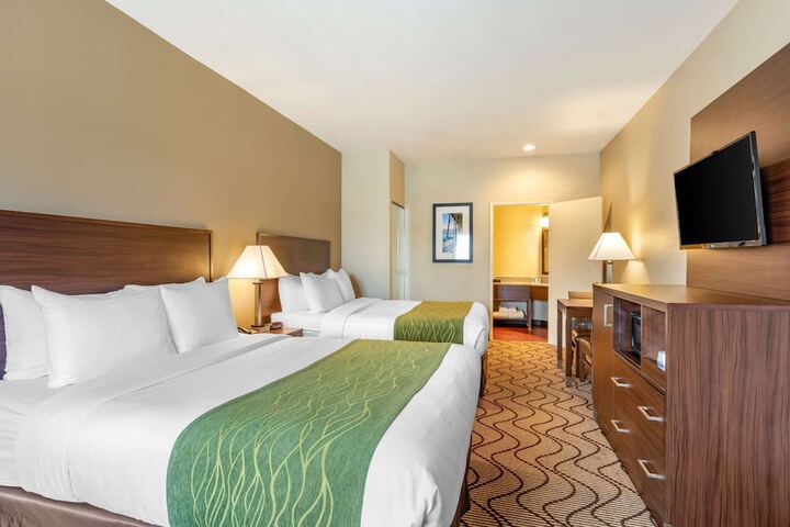 Room 21 of 39