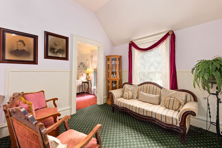 Room 40 of 84