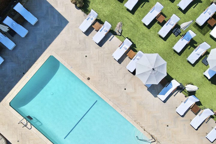 Pool 15 of 212